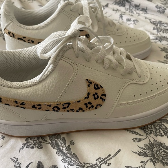 Woman’s Nike court vision low leopard print sneakers New never worn - Picture 3 of 6